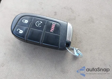 2016 Jeep Renegade Latitude z USA, uszkodzony, nr VIN ZACCJABT7GPD91305